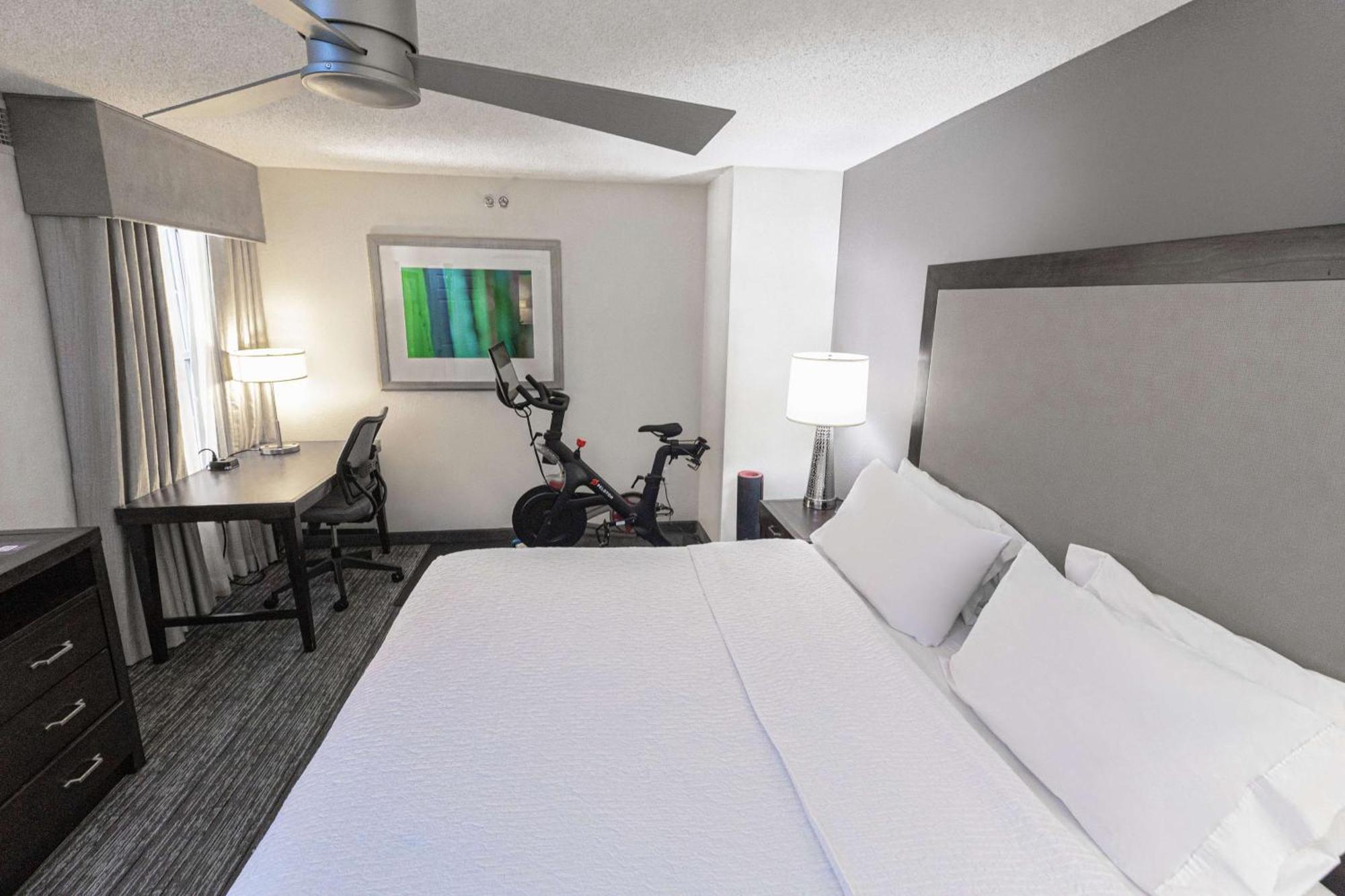 Homewood Suites By Hilton Mahwah Bagian luar foto