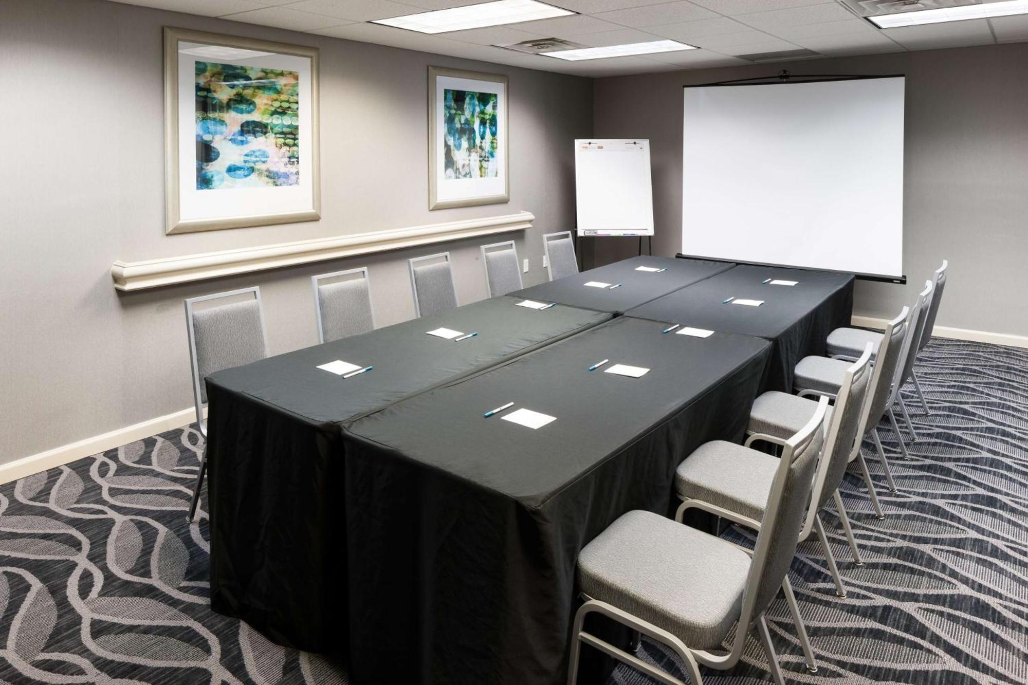 Homewood Suites By Hilton Mahwah Bagian luar foto