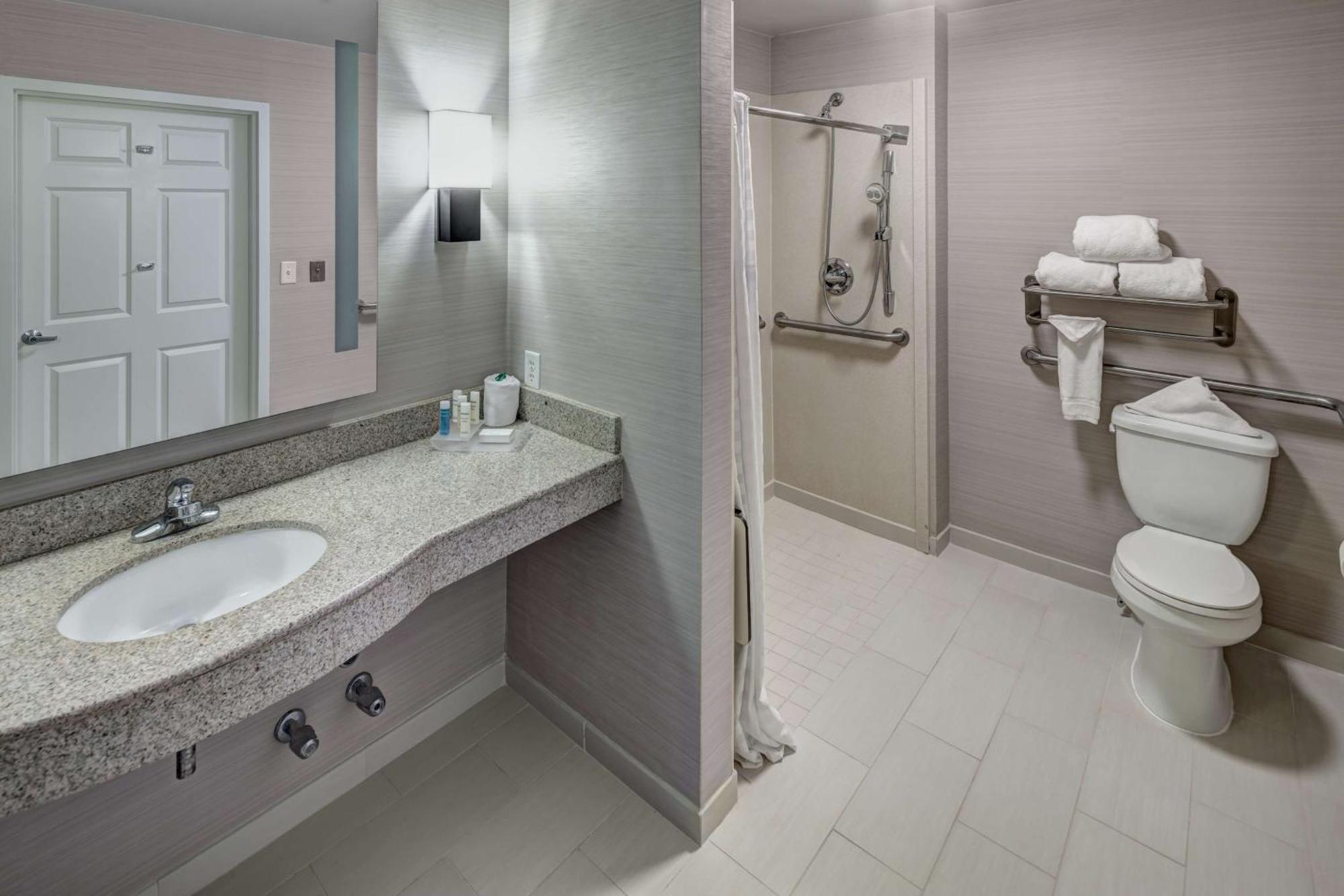 Homewood Suites By Hilton Mahwah Bagian luar foto