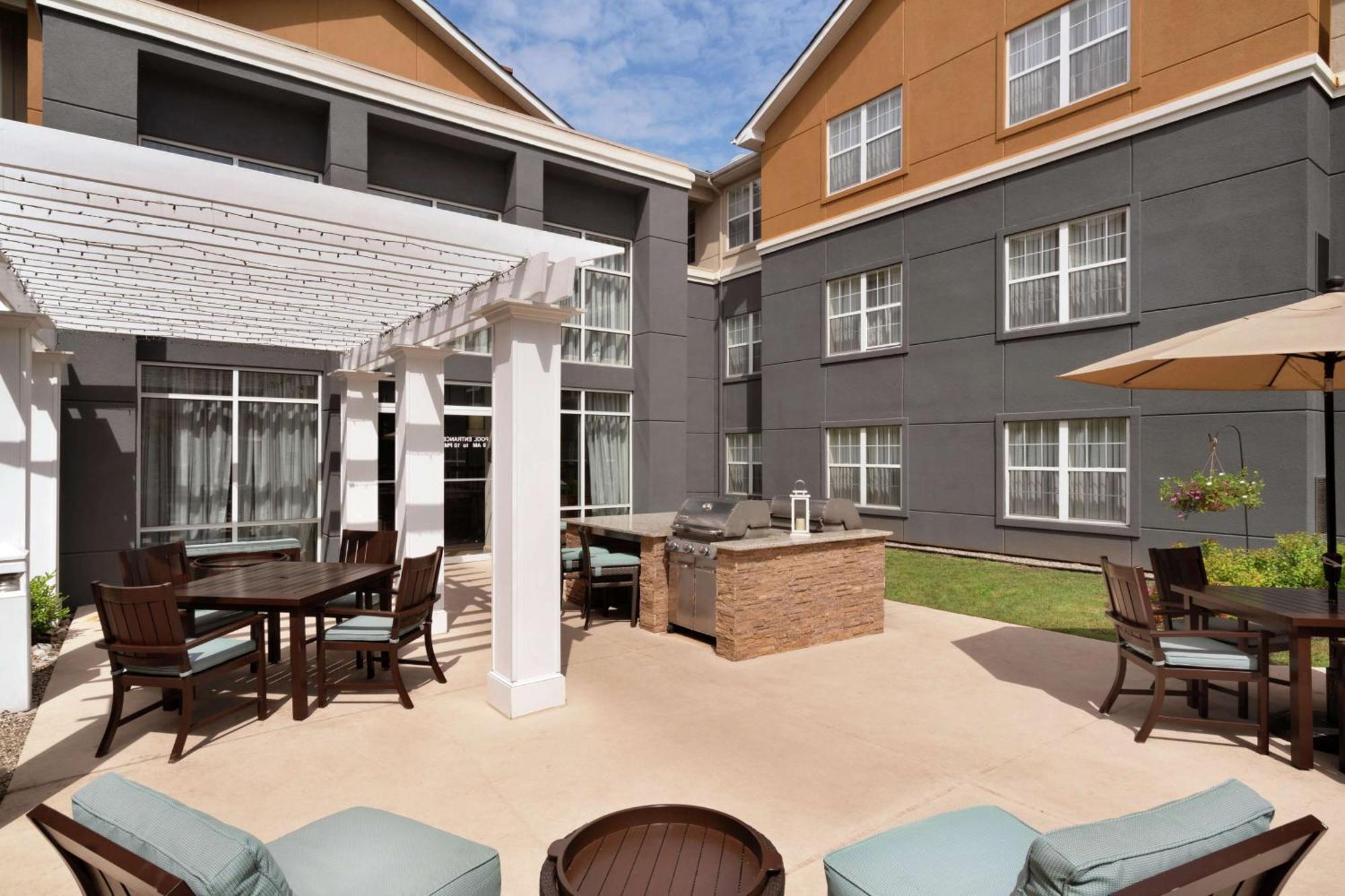 Homewood Suites By Hilton Mahwah Bagian luar foto
