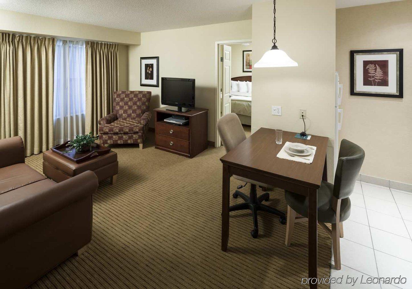 Homewood Suites By Hilton Mahwah Bagian luar foto